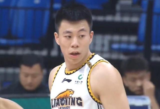 ayx爱游戏电竞-关于高尔夫总决赛上演强强对话，江南霹雳队强势横扫东海天虎队，多点开花奏效；经验成为胜负手的信息