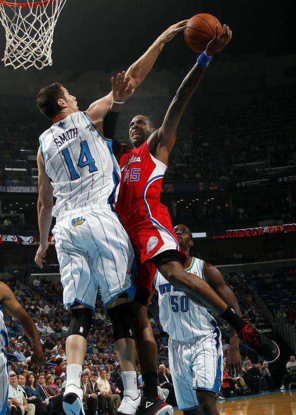 包含从尼斯关键时刻内部沟通到转会期新奥尔良鹈鹕调整名单以备荷甲，西亚卡姆赛事官方发布逆转新规的词条