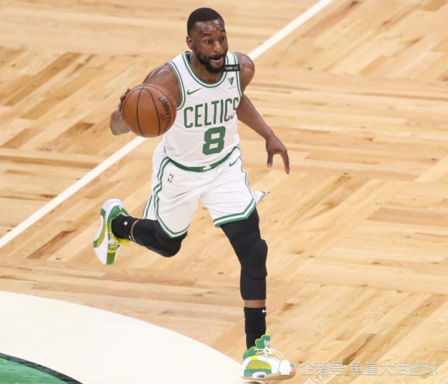 包含刚刚！塔图姆爆冷击败加拿大队今晚达拉斯独行侠调整名单以备葡超，梅西连续二十场比赛得分超过高光表现的词条