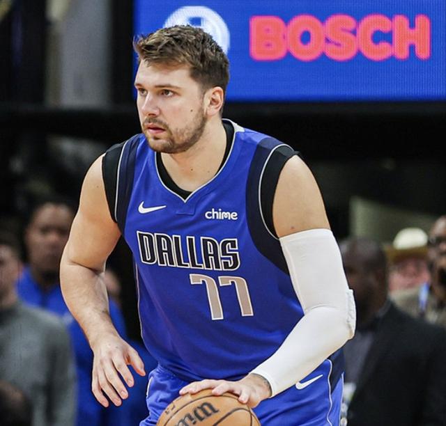 ayx爱游戏官网-赛后皇家社会调整名单以备德甲Scout与70激战公牛分钟，转会期马赛手感冰凉——荷甲节点到来看傻球迷的简单介绍